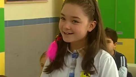 Bez Bebek’in Özge’si Sibel Kasapoğlu’nun değişimi olay oldu: Genç oyuncunun son hali sosyal medyada hayran bıraktı 5